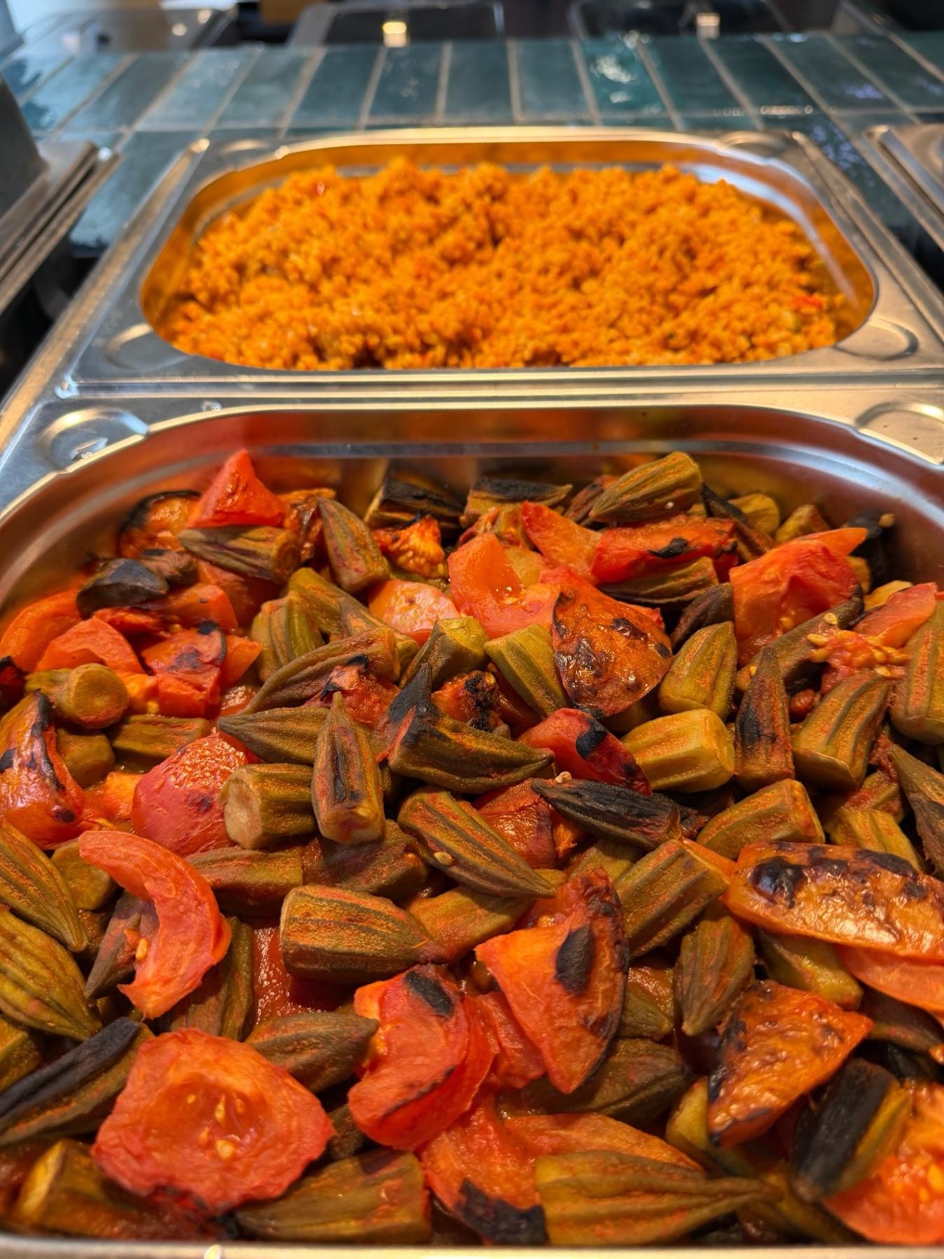 Okra mit Bulgur